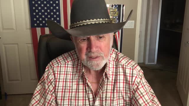 Former Navy Seal Has Announced His De-Transition!