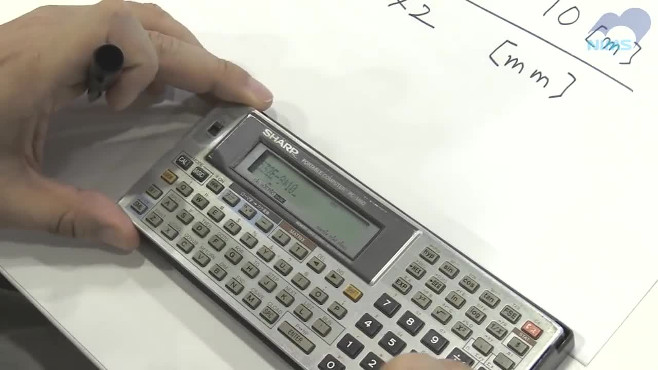 毛の太さをレーザーポインタで測る!_4