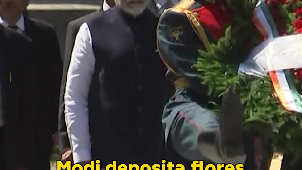 Narendra Modi rinde homenaje al soldado desconocido en el Kremlin