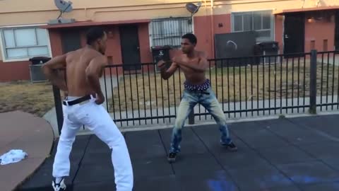 CRAZY HOOD FIGHT AT A KIDS PLAYGROUND!!