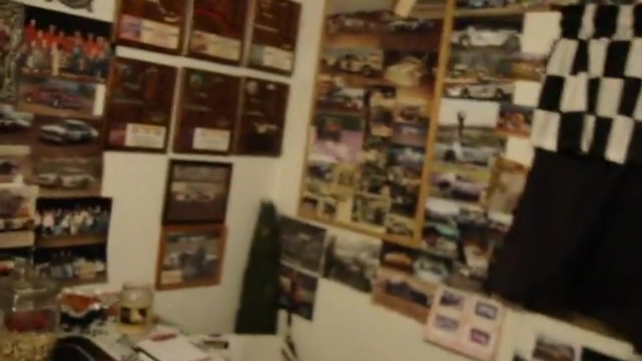 BRETTS MANCAVE