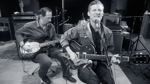 Live at Right Coast / Kyle Morgan