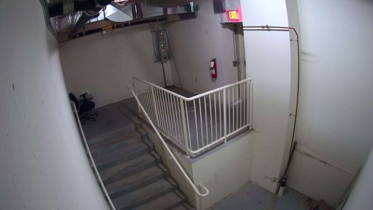 3257LHOBBAB250EGeneratorRoom_2021-01-06_23h40min04s193ms.mp4