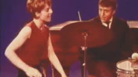 Sylvie Vartan - Est Ce Que Tu Le Sais = 1962