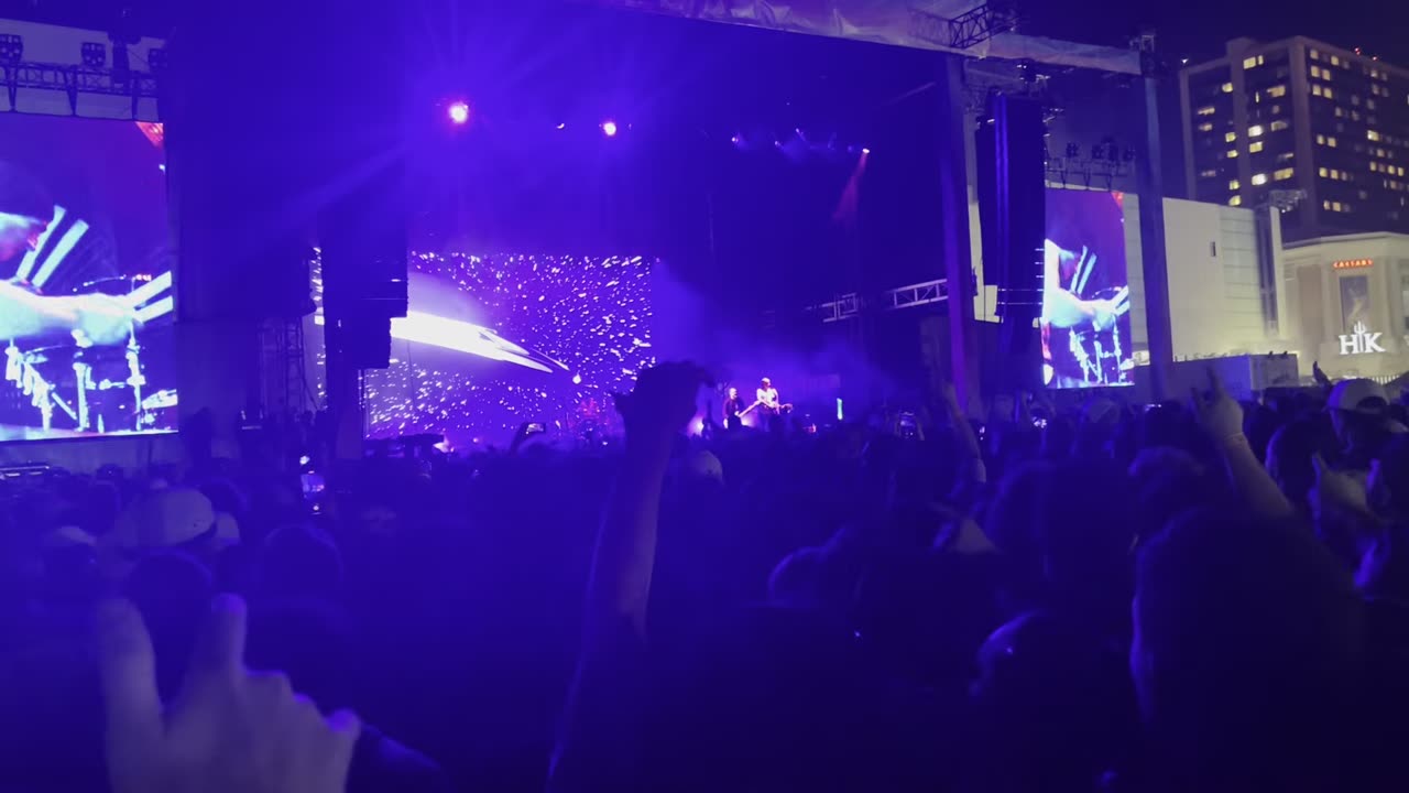 Blink 182 | Aliens Exist | Adjacent Festival