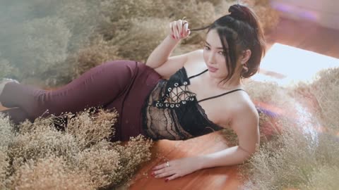 Baifern 'I'm Looking For' fashion vdo
