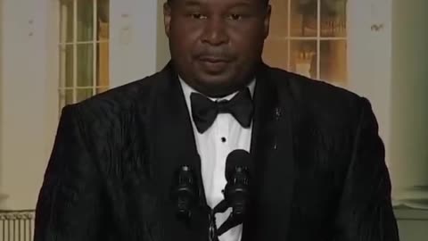 ROY WOODS JR AT WH CORRESPONDENCE DINNER