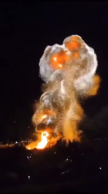 Ukrainian Air Force struck Feodosia, Crimea, taking out Russia's "Novocherkask" landing ship