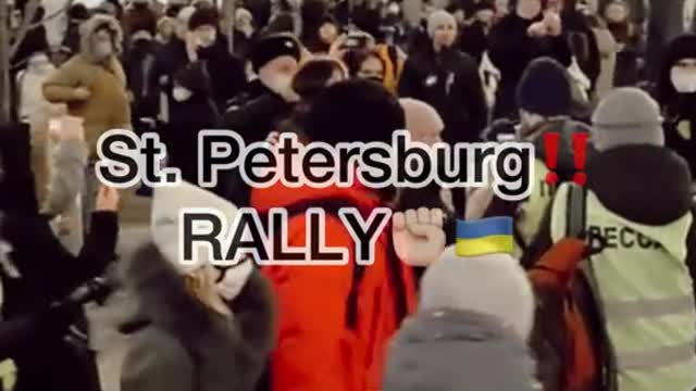 ‼️In St. Petersburg anti-war rallies are violently dispersed