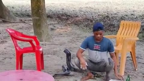 Foreign funny videos, humorous and funny, laugh till your stomach hurts