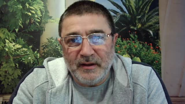 Жизнь замечательных людей. Путин - рекламный агент Биг Фарма.