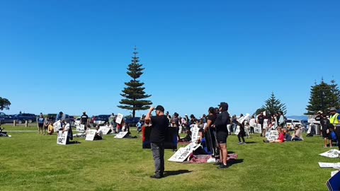 🇳🇿🐑🌿- NZ Freedom Stand in Gisborne