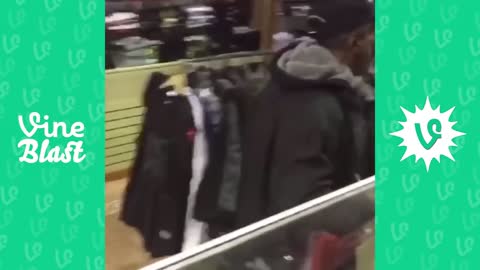 Try not to laugh 🤣😂😂