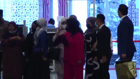 Final SRC appeal: Rosmah arrives at Palace of Justice as proceedings resume