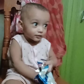 😁Cute Baby Reaction Video😁#shorts