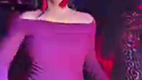 Indian beautiful girl dance Videos