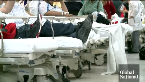 US sees post-Thanksgiving surge of COVID-19, flu cases