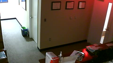 8027FCOB05Suite520AOC-OSPLobby_2021-01-06_07h40min01s493ms.mp4