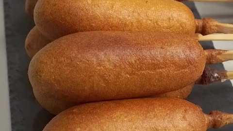 Hot dog and cheese sauce ASMR