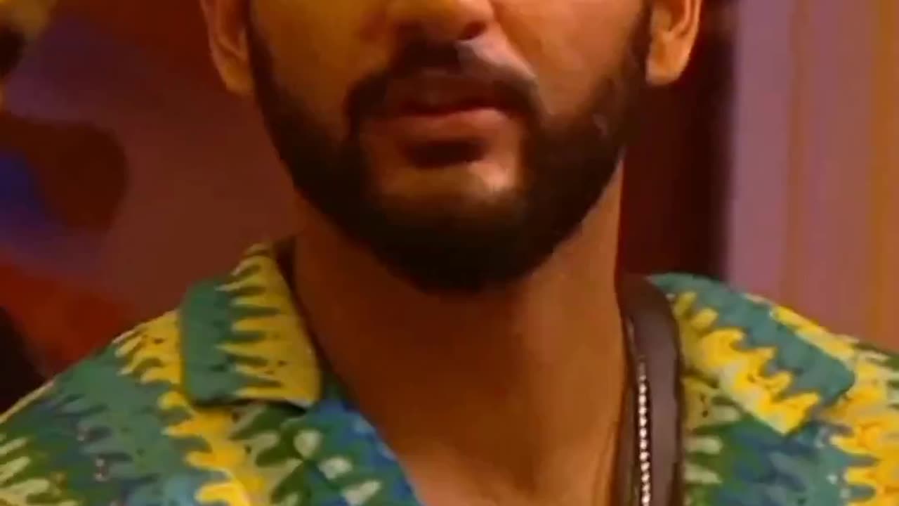 Fukra Insaan Video