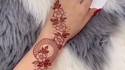 Hina tatoo