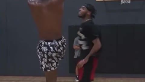Lonnie Walker IV is TOUGH