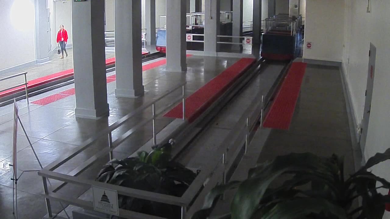 0850RSOBBASenateSubway_2021-01-05_20h00min02s093ms.mp4