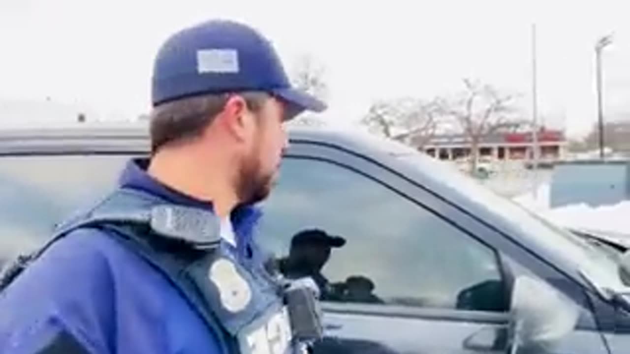 Unhinged COP Lashed Out At Men For Knowing Their Rights