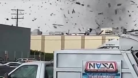 Tornado rips roofs off buildings, destroys cars in Montebello, California