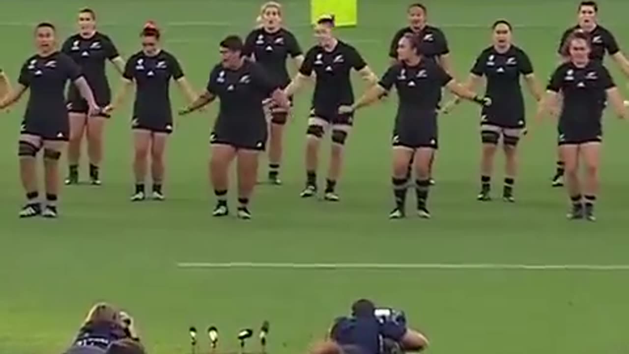 I love Haka dance, but I watch it when men do it.