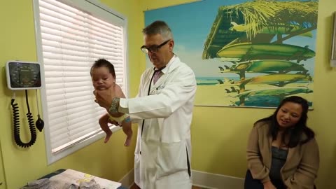 The Ultimate Guide to Calming a Crying Baby: Dr. Hamilton's Proven Technique