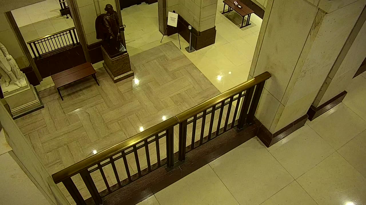 7125CVCULAuditoriumMezzEntrance_2021-01-06_16h20min02s027ms.mp4