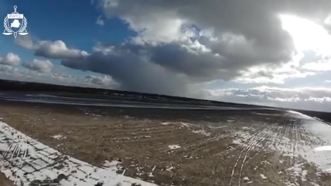 In Ukrainian channels the complete video of how the drone reaches the A-50 plane