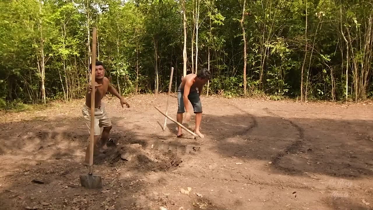 100 Days Building A Modern Underground Hut With A Grass Roof And A Swimming Pool