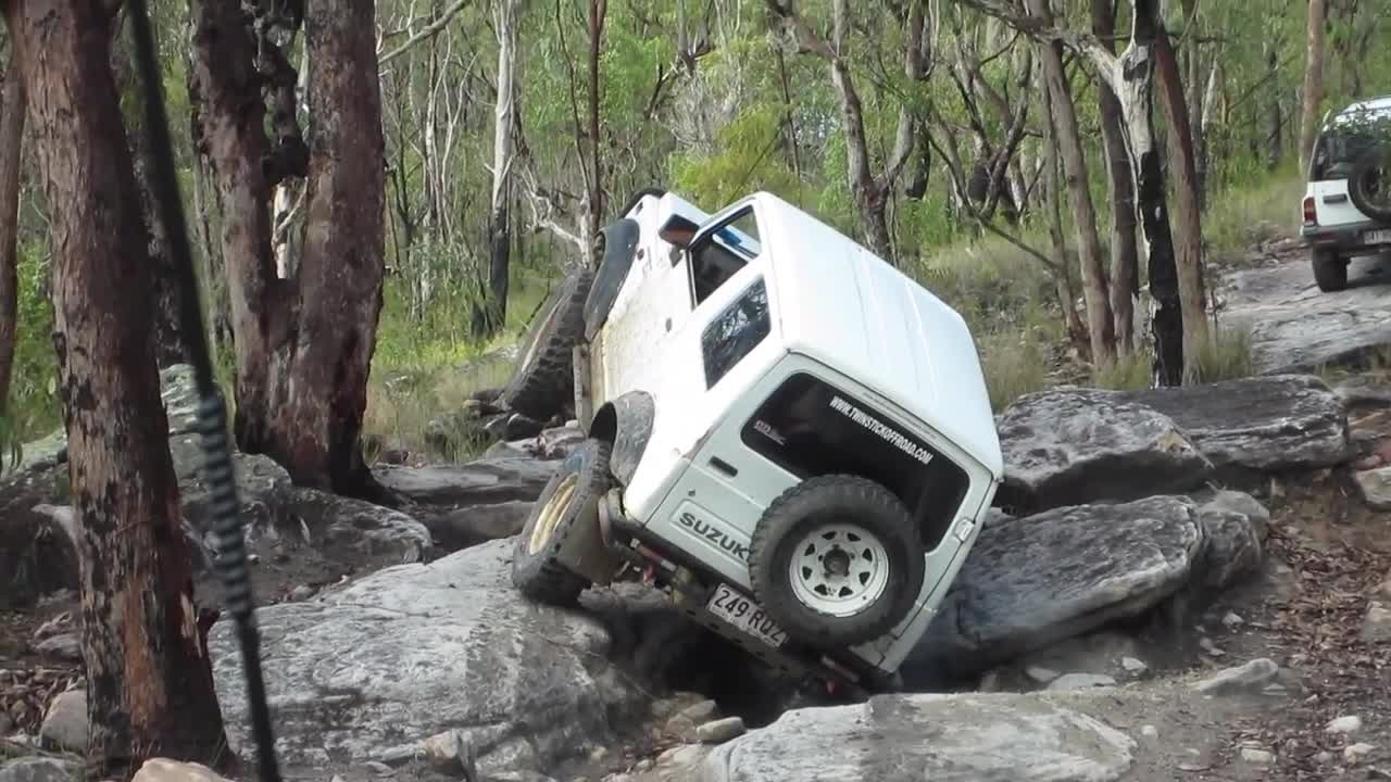 Aussie 4 wheel driving