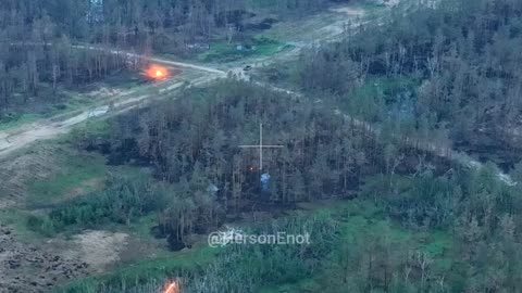 Russian artillery and air strikes on Ukrianian positions