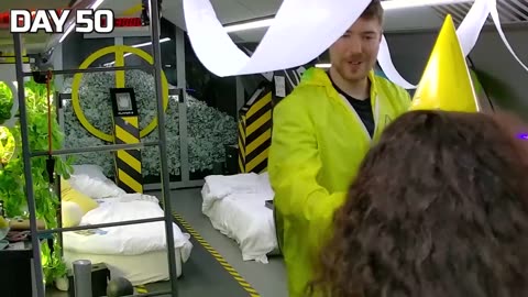 Surviving 100 days in screat bunker @mr beast