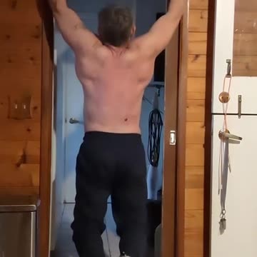 65 yrs old-PULLUPS 11r 🎥 THURSDAY NOV 60 2nd total bodyweight pullups today