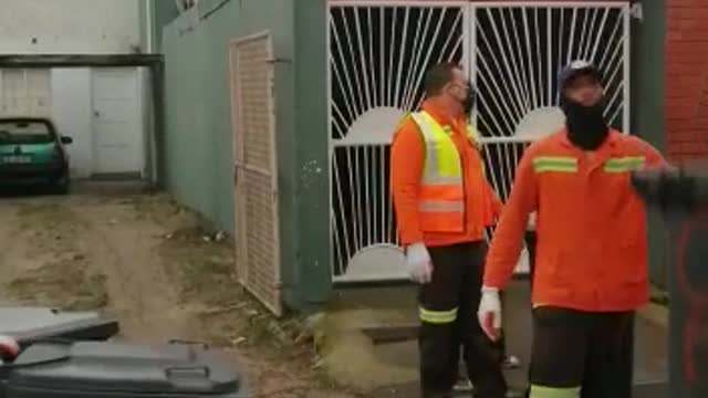 Angus McKenzie cleans up Bontas