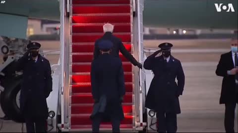 Joe Biden “Amost ”Slips on Air Force One Stairs