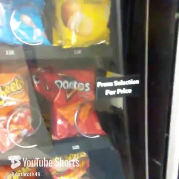 Man really wanted those chips! #wtf