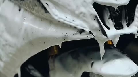 R15 v4 black venom
