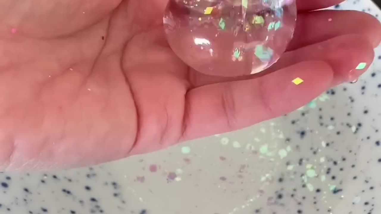 How to make the viral water bubble. You need this type of thin nano tape_ _satisfying _trending _diy