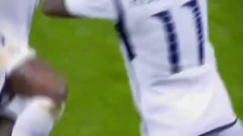 Rodrygo Hit suiuu v Man City