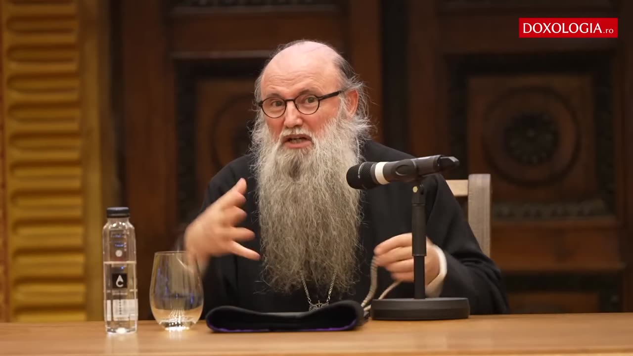 Ereticu Ecumenist Siluan al Italiei:ecumenic și ECUMENISM NU-I ceva UN BALAUR așa care are 17 capete