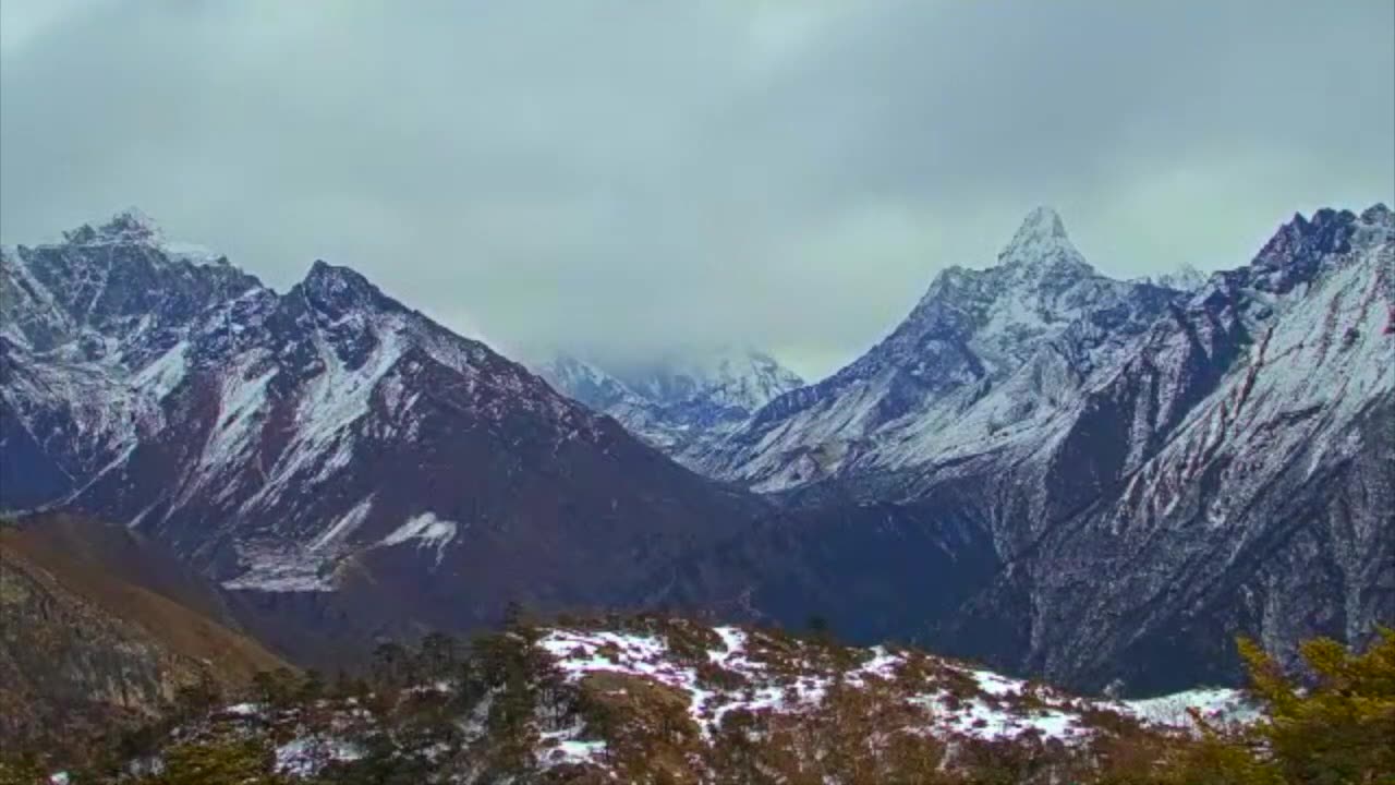 TimeLapse at Mount Everest | Sagarmatha | Nepal