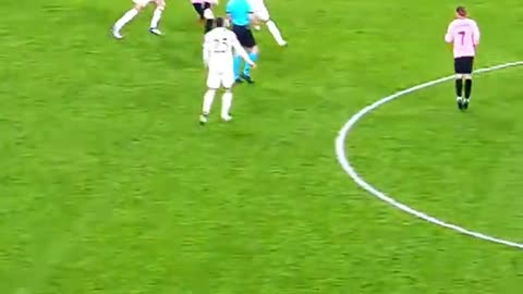 "Messi's Masterclass: Skills, Dribbles, and Genius Plays"