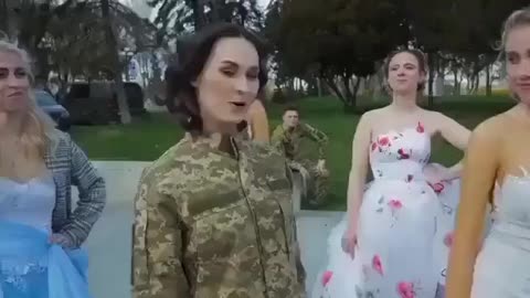 Ukraine soldiers do a TikTok dance video