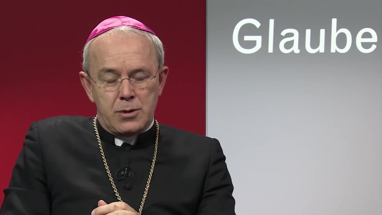 Auxiliary Bishop Athanasius Schneider on the Holy Mass, part 6 (half)