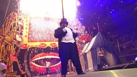 Eminem - Sing For The Moment (Official Music Video)